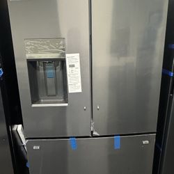 Frigidaire 36" French Door Refrigerator