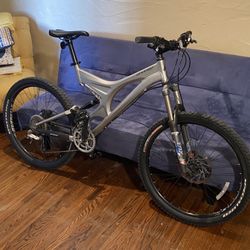 Specialized Enduro Comp Full Fox Suspension Mountain Bike 