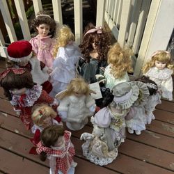 Antique Dolls Collection 