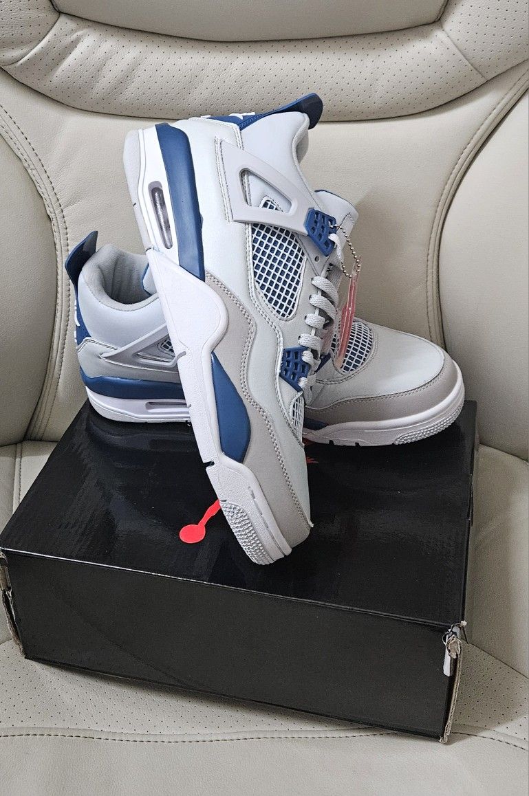 Jordan 4 Retro 