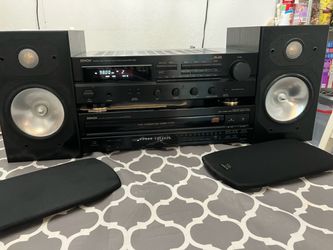 Denon Stereo Reciever/5 disc cd player and speaker combo
