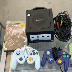 Nintendo Game Cube Console With Games