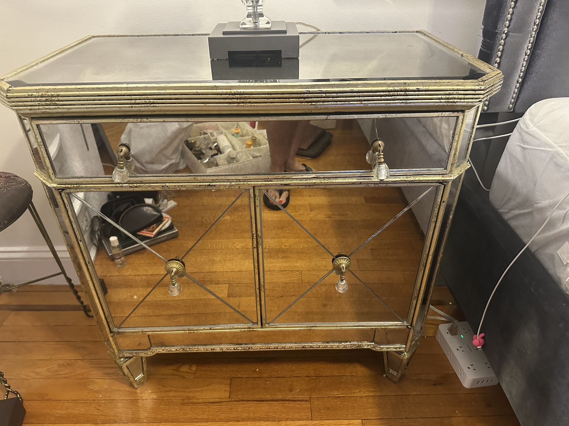 2 Safavieh Mirrored Nightstands