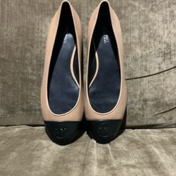 Micheal Kors Brand New Size 8