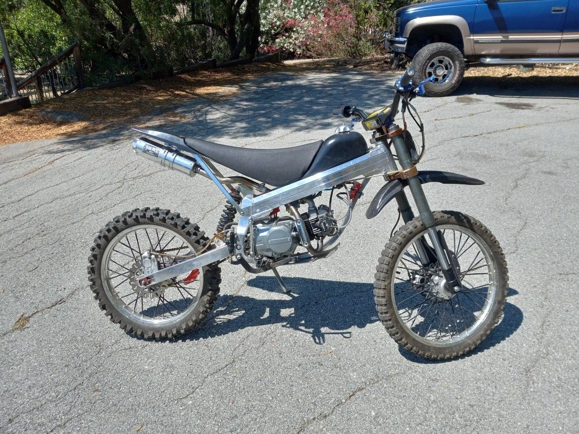 Dirtbike, Sikk Mx 125 Trail