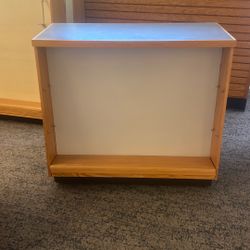 Double Sided Shelf On Wheels For Store 