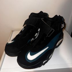 Nike Ken Griffey Jr. Shoes