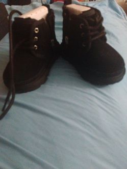 UGG Black Size 7