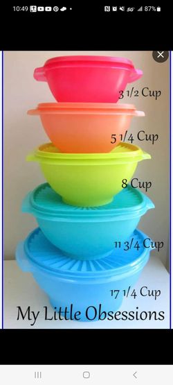 5 Tupperware Bowls