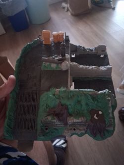 Matchbox Jurassic Park lost world garage site b playset