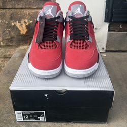 Jordan Retro Toro Bravo 4s