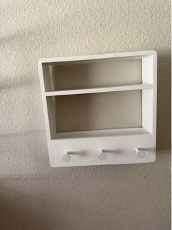 Shelf hanger