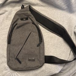 Yinyat Men’s Backpack Sling Gray