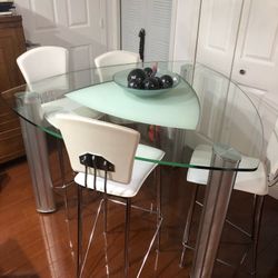 Dinner Table With Chairs $395
