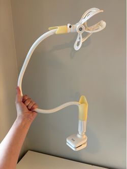 Flexible Phone Holder