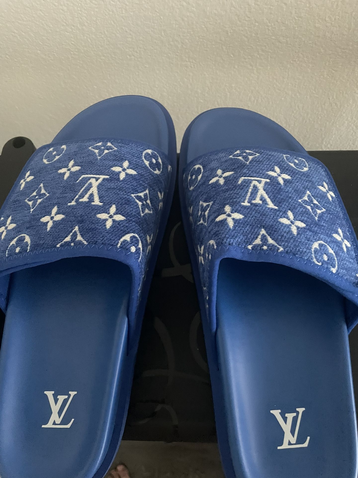 Louis Slides Blue & Black Size 11