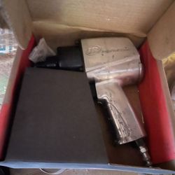 Ingersol Rand 1/2 Inch Impact Driver 