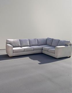 🛋  Ashley Grey Sectional Sofa 🚚 DELIVERY AVAILABLE