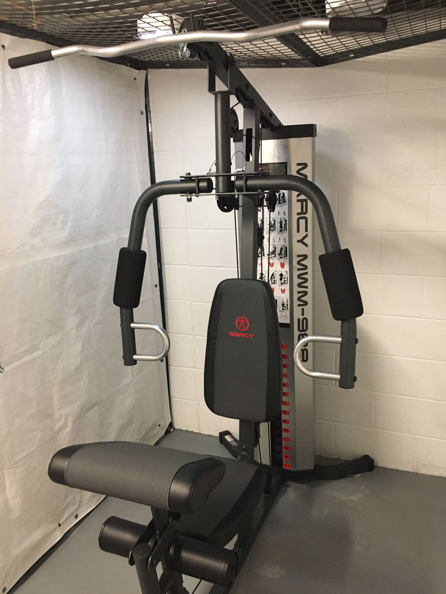 Marcy MWM 988 Home Gym + Bench & Weights