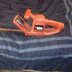 Black & Decker Hedge Trimmer Electric 16" Cut Just Plug It In Ready To Use