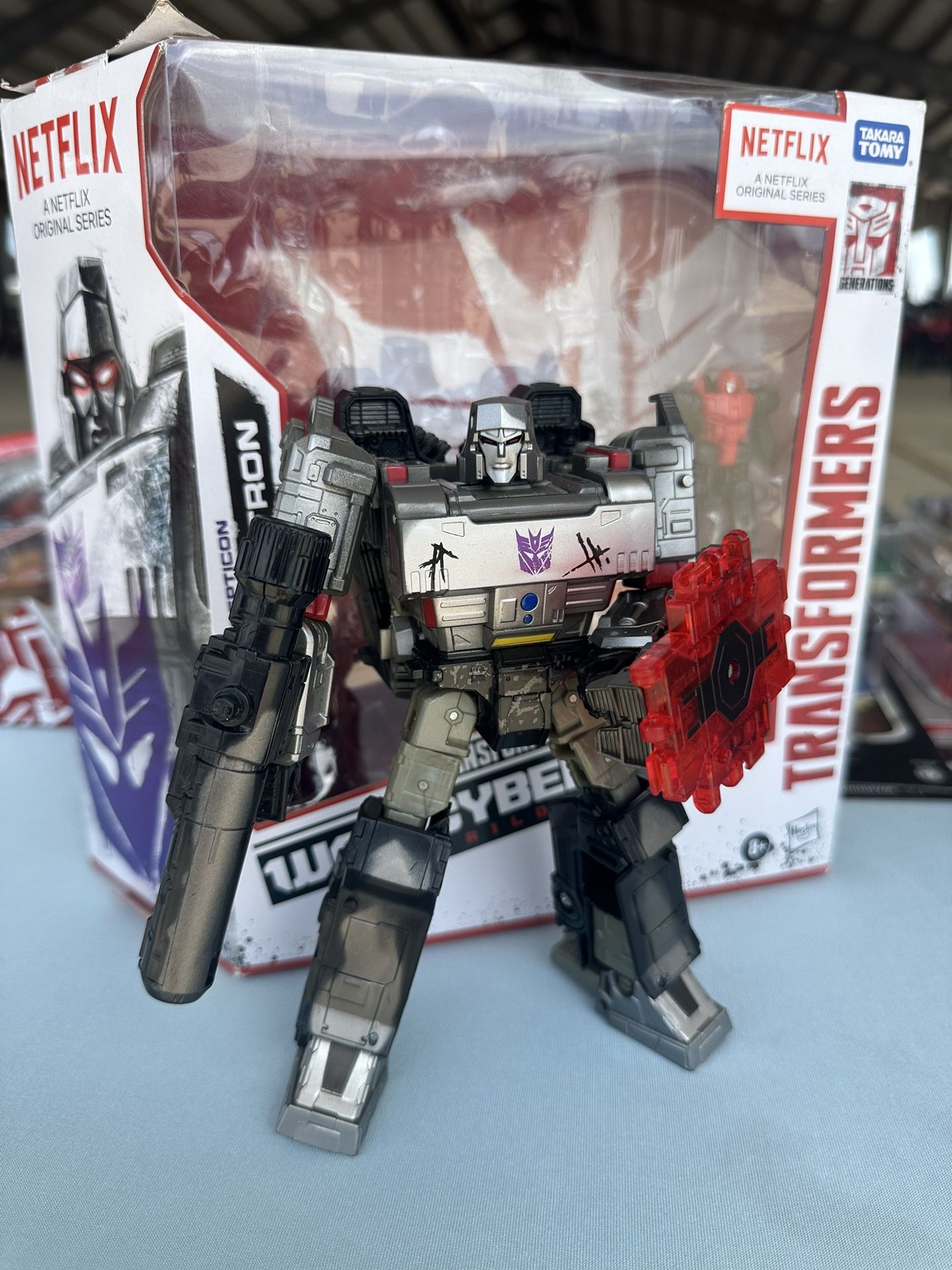Transformer Netflix War For Cybertron Siege Decepticon Leader Megatron