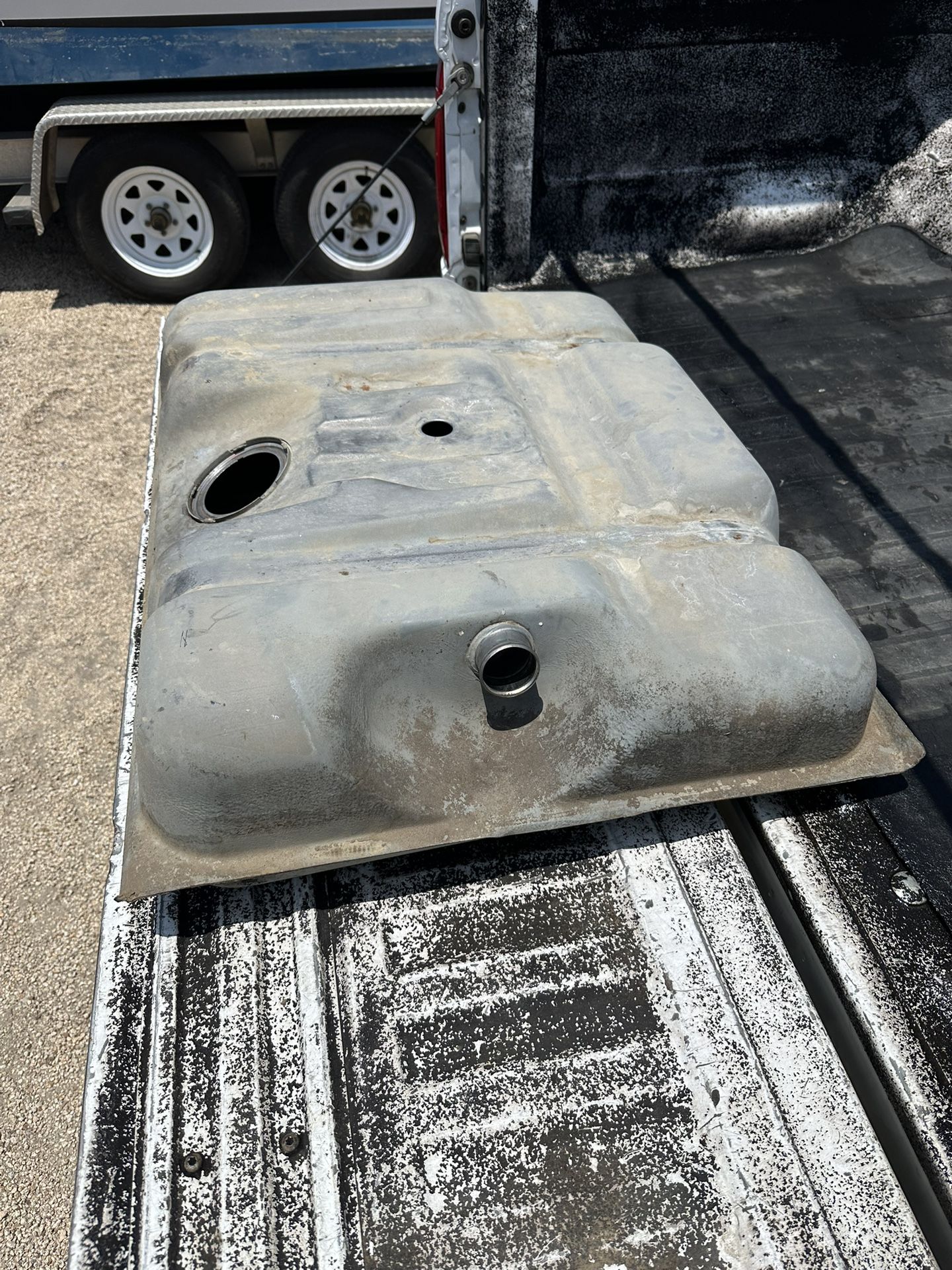 Ford Pickup Rear Gas Tank
