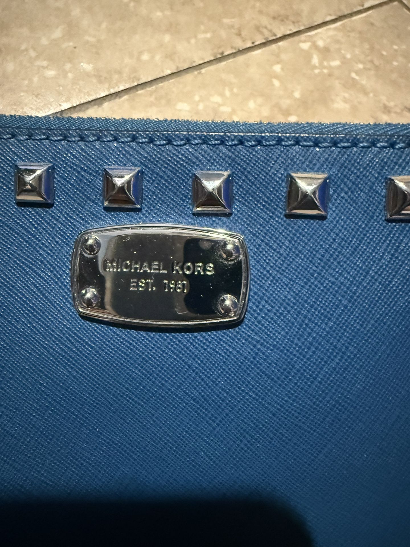 Michael Kors Wristlet 