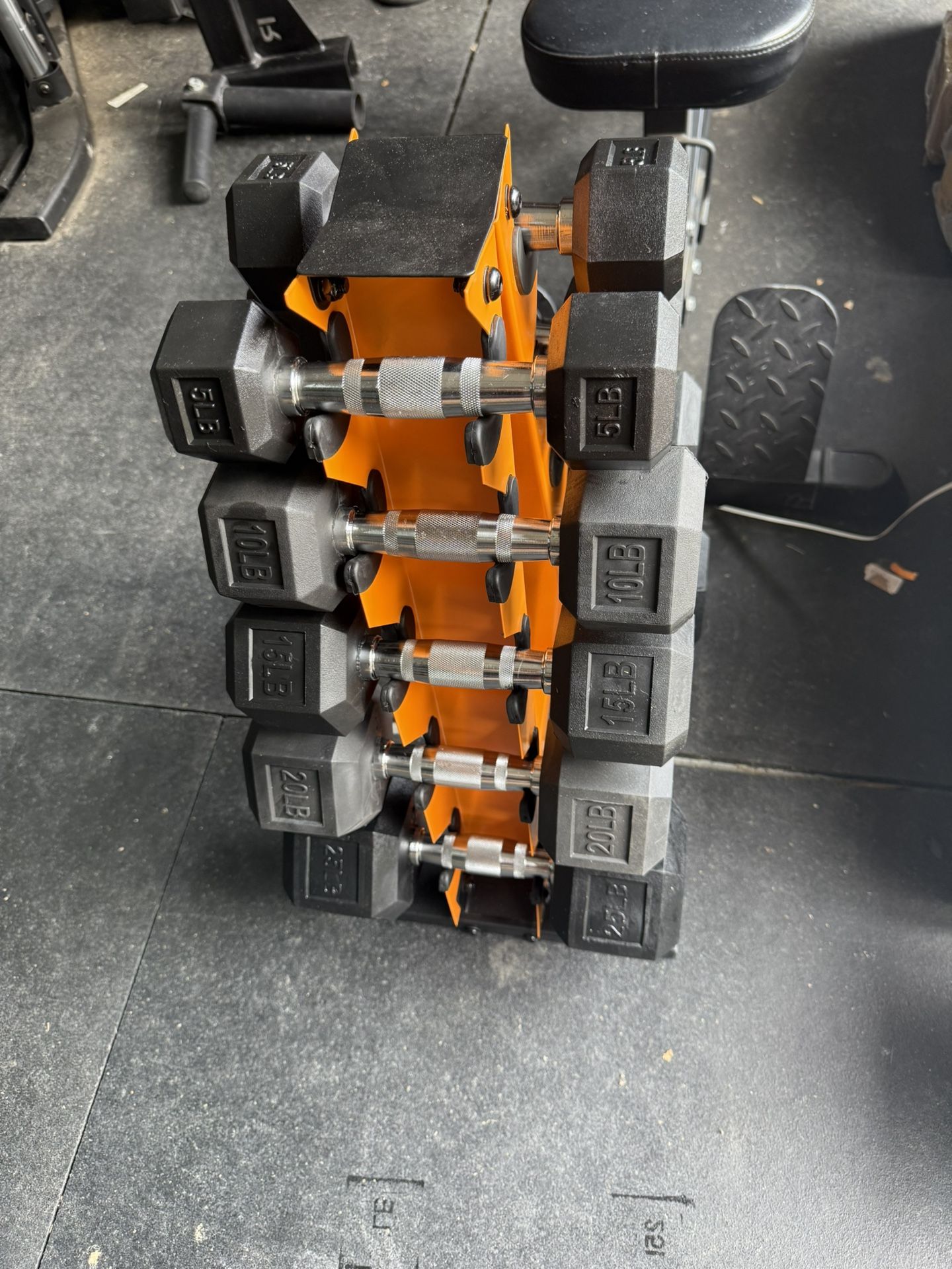 dumbbells with rack 5 to 25 pounds