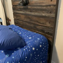 Full Size Bed Frame, Head Board & Box Spring 