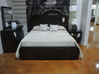 Perennial Home Mezcal King Wood Panel Bed - Dark Espresso Brown (Dark Sky Finish) | Headboard
