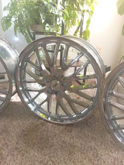 Mustang wheels