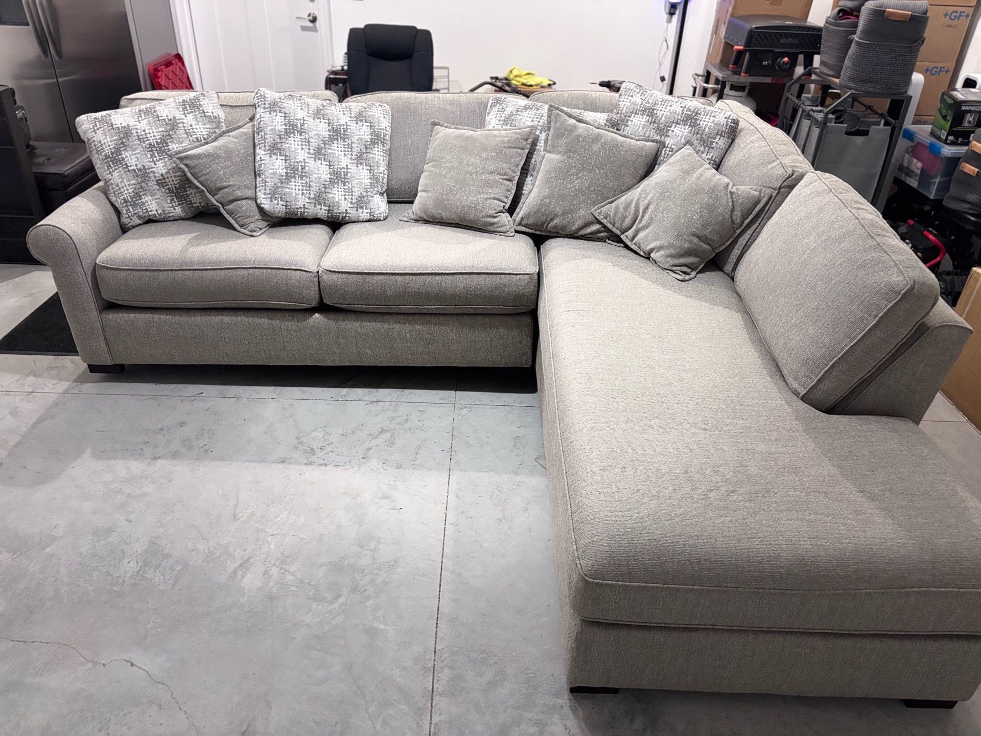 Sectional couch