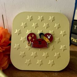 2025 Hidden Disney Wave B Pin - WDW