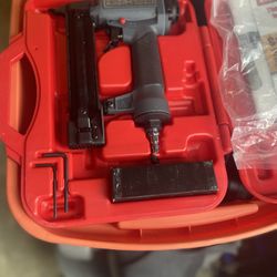 Craftsman Two In One Stapler & Finish Gun 