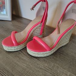 Wedge Sandal Size 7 - by JustFab