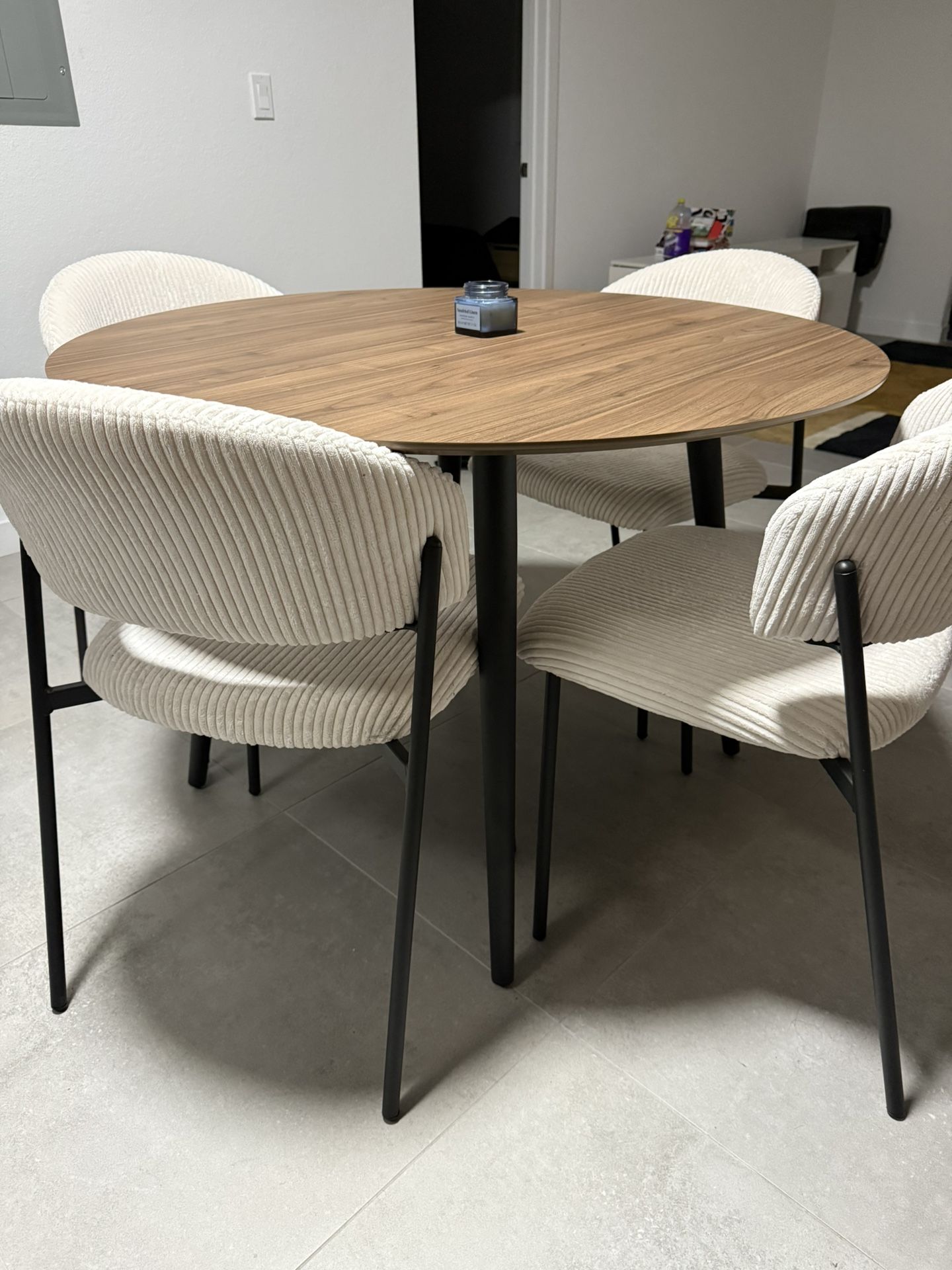 Walnut Dining Table + 4 White Shell Chairs