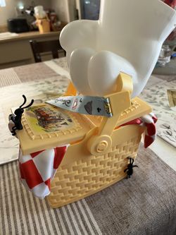Mickey Picnic Basket