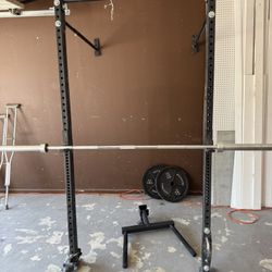 Squat Rack with Bar and 45# Plates