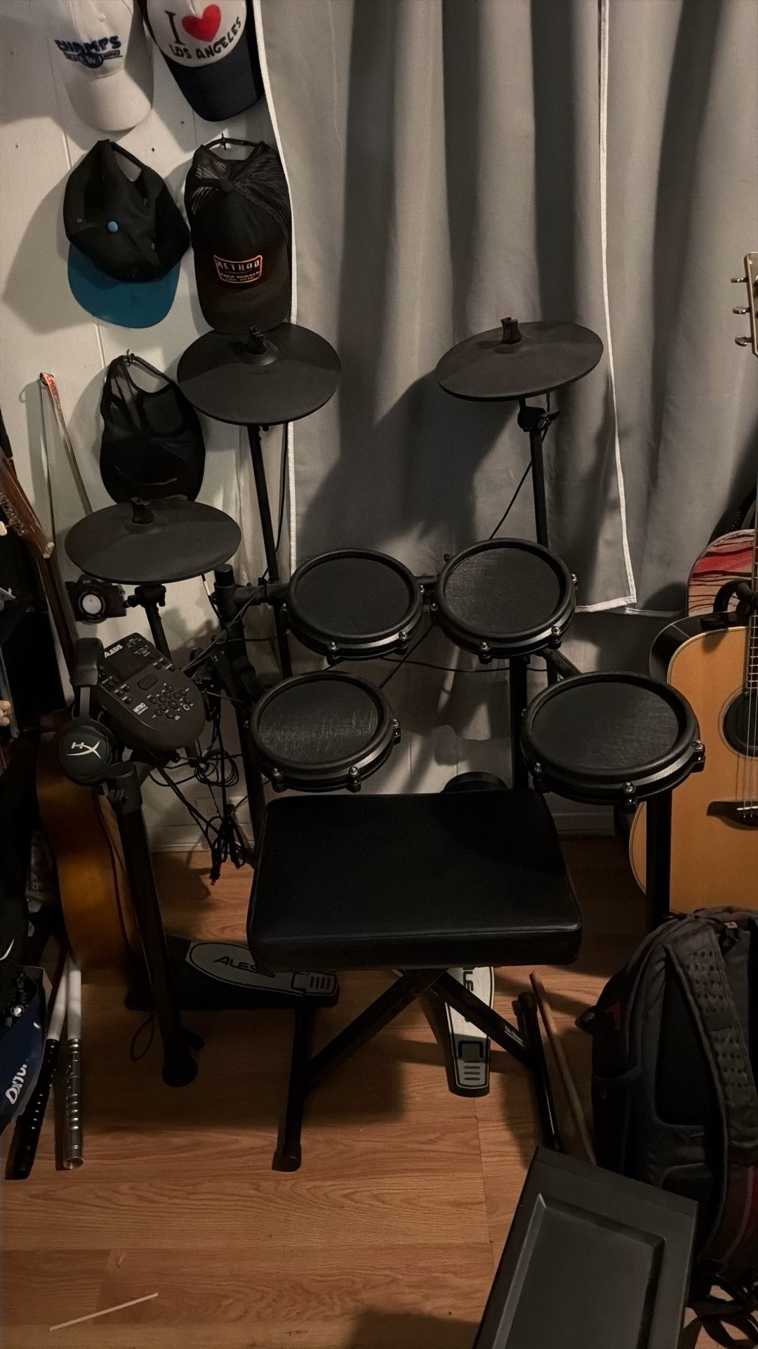 Alesis Nitro Drum Kit (only)