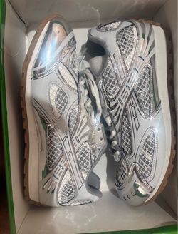BOTTEGA VENETA White & Silver Orbit Sneakers size 48