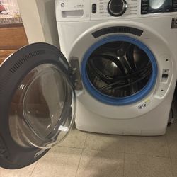 GE Stackable Washer And Dryer 