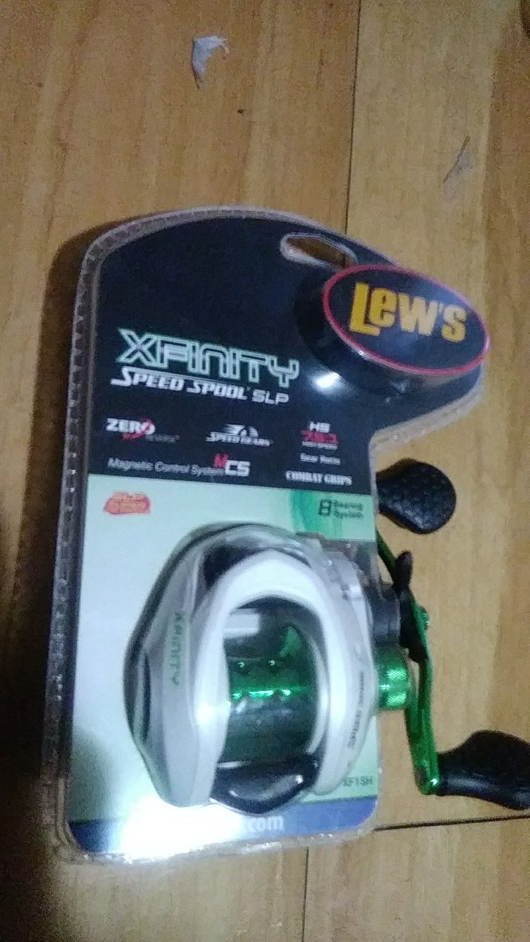 Fishing reel