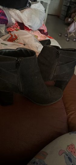 Women’s Ankle Zipper Boots Size 9