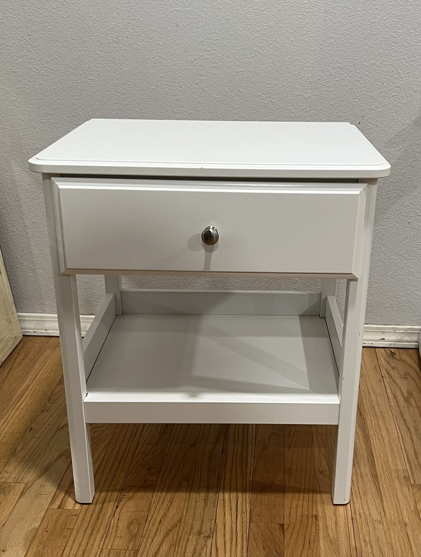 Kids End table