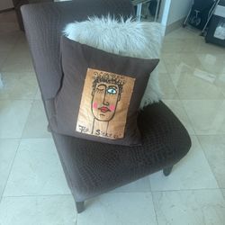 Beautiful Brown Modern Chair