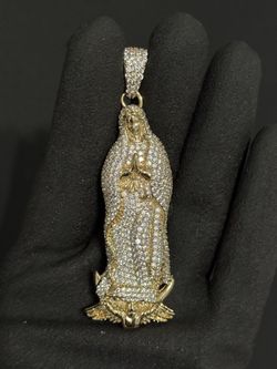 18K Gold filled Diamond Virgin Mary Pendant