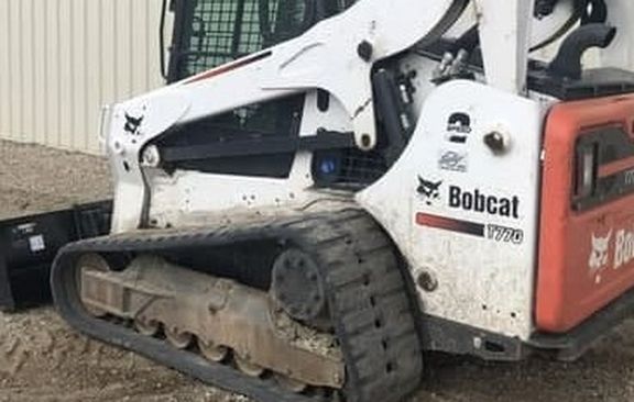 Bobcat T770 Skid Steer drives and operates like it should