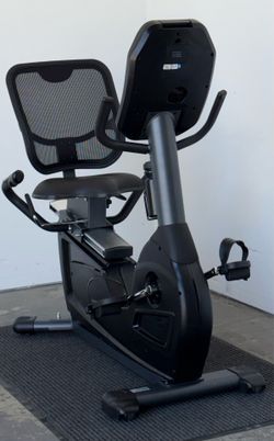 Renew RBK 95 Recumbent Bike – Self-Powered | Light-Commercial | $300 Off