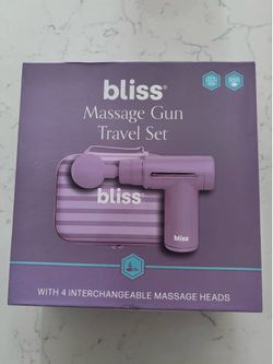Bliss Massage Gun w/ Travel Set