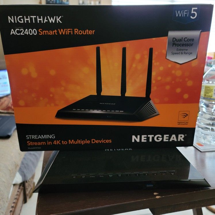 Netgear Nighthawk AC2400 Smart WiFi Router